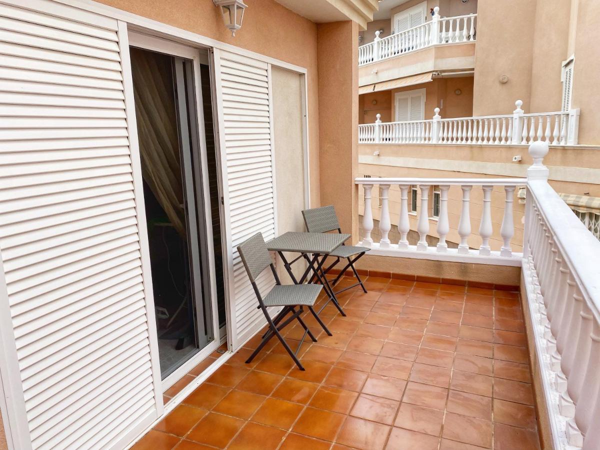 Hugo'S Holiday Apartment In Costa Del Silencio Arona  Εξωτερικό φωτογραφία