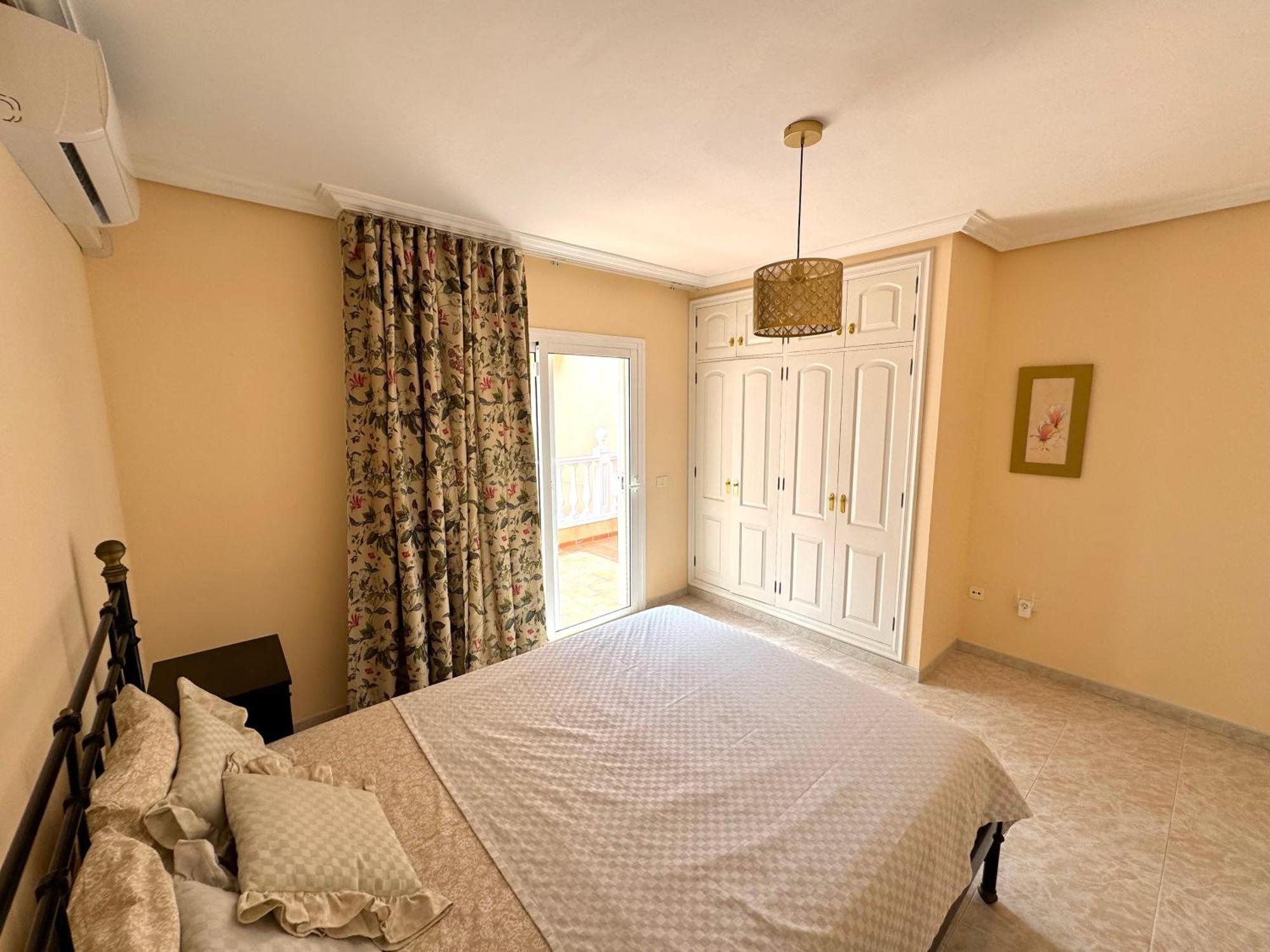 Hugo'S Holiday Apartment In Costa Del Silencio Arona  Εξωτερικό φωτογραφία